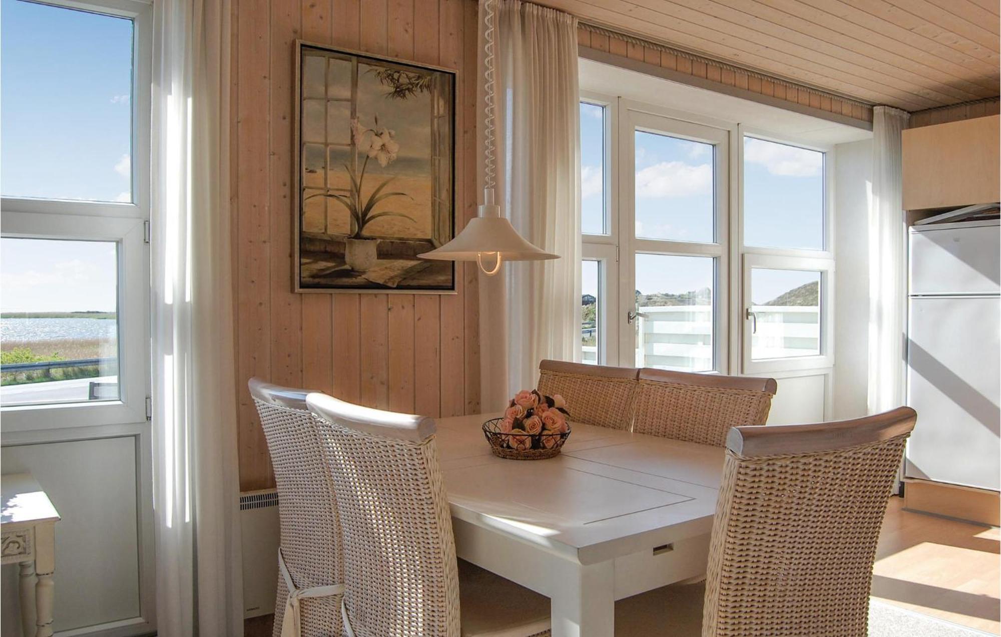 2 Bedroom Gorgeous Home In Hvide Sande Havrvig Екстериор снимка
