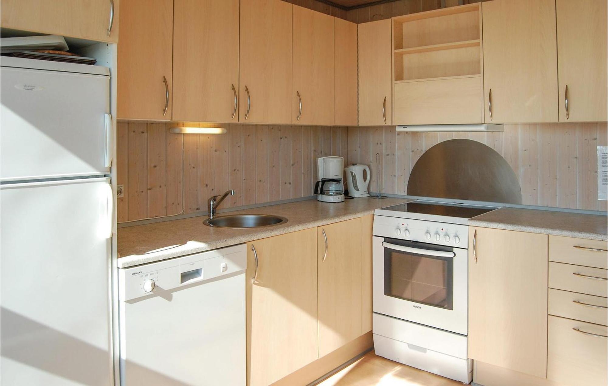 2 Bedroom Gorgeous Home In Hvide Sande Havrvig Екстериор снимка