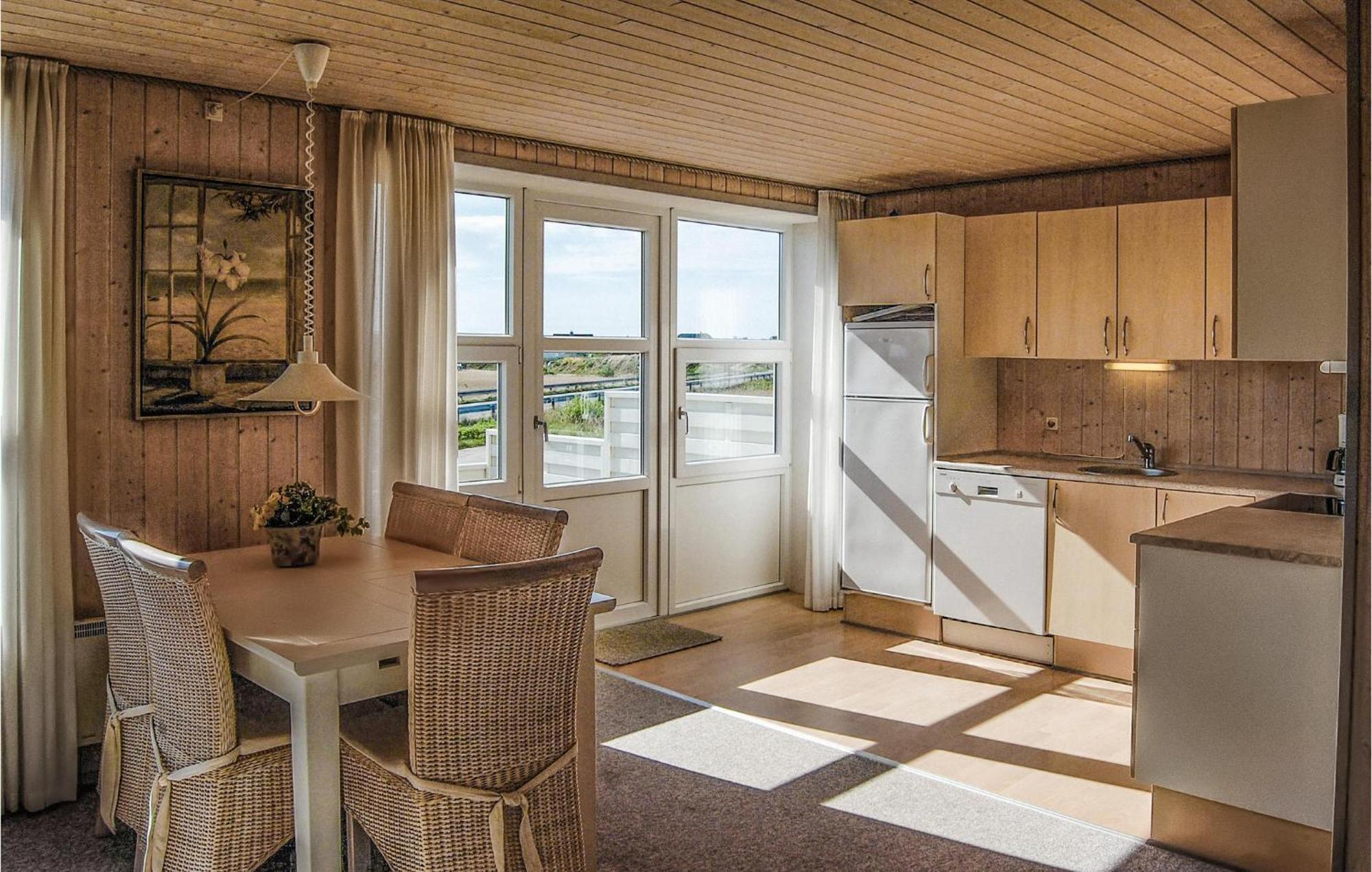 2 Bedroom Gorgeous Home In Hvide Sande Havrvig Екстериор снимка