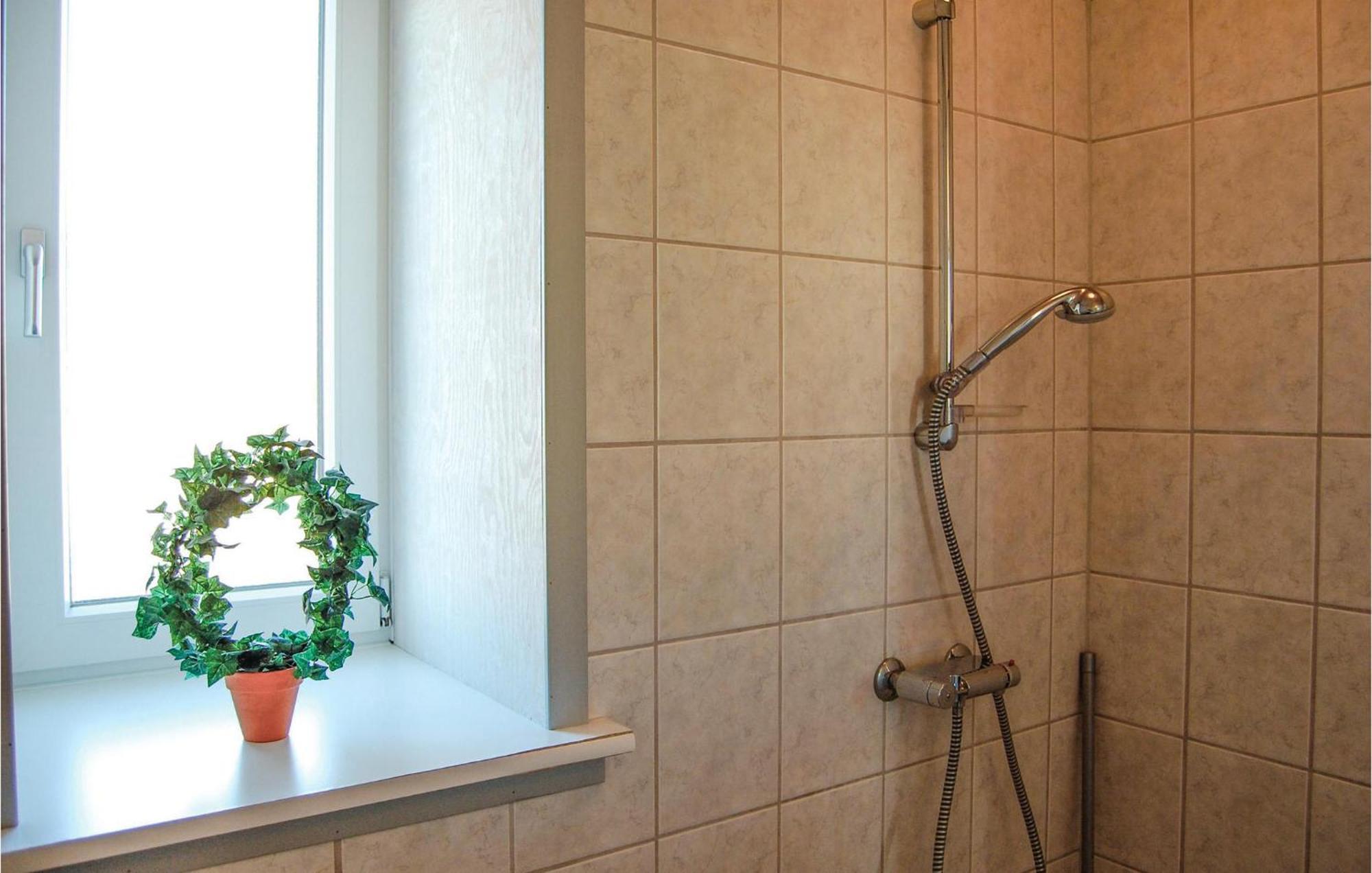 2 Bedroom Gorgeous Home In Hvide Sande Havrvig Екстериор снимка